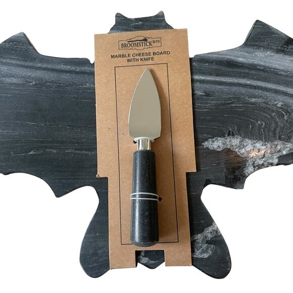 Black Bat Marble Cheese Board with Knife 17x10 Spooky Halloween Hosting NEW - Picture 8 of 14